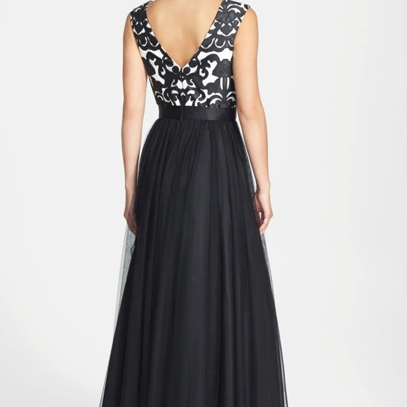 NWT Aidan Mattox Embroidered Bodice Mesh Ball Gown - Picture 3 of 9